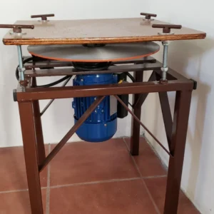 Polizor orizontal profesional pentru ascuțit cuțite și piepteni + 1 kg unsoare | Stație completă pentru întreținerea mașinilor de tuns oi